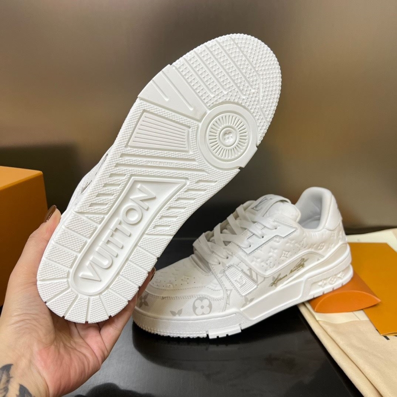 Louis Vuitton Sneakers